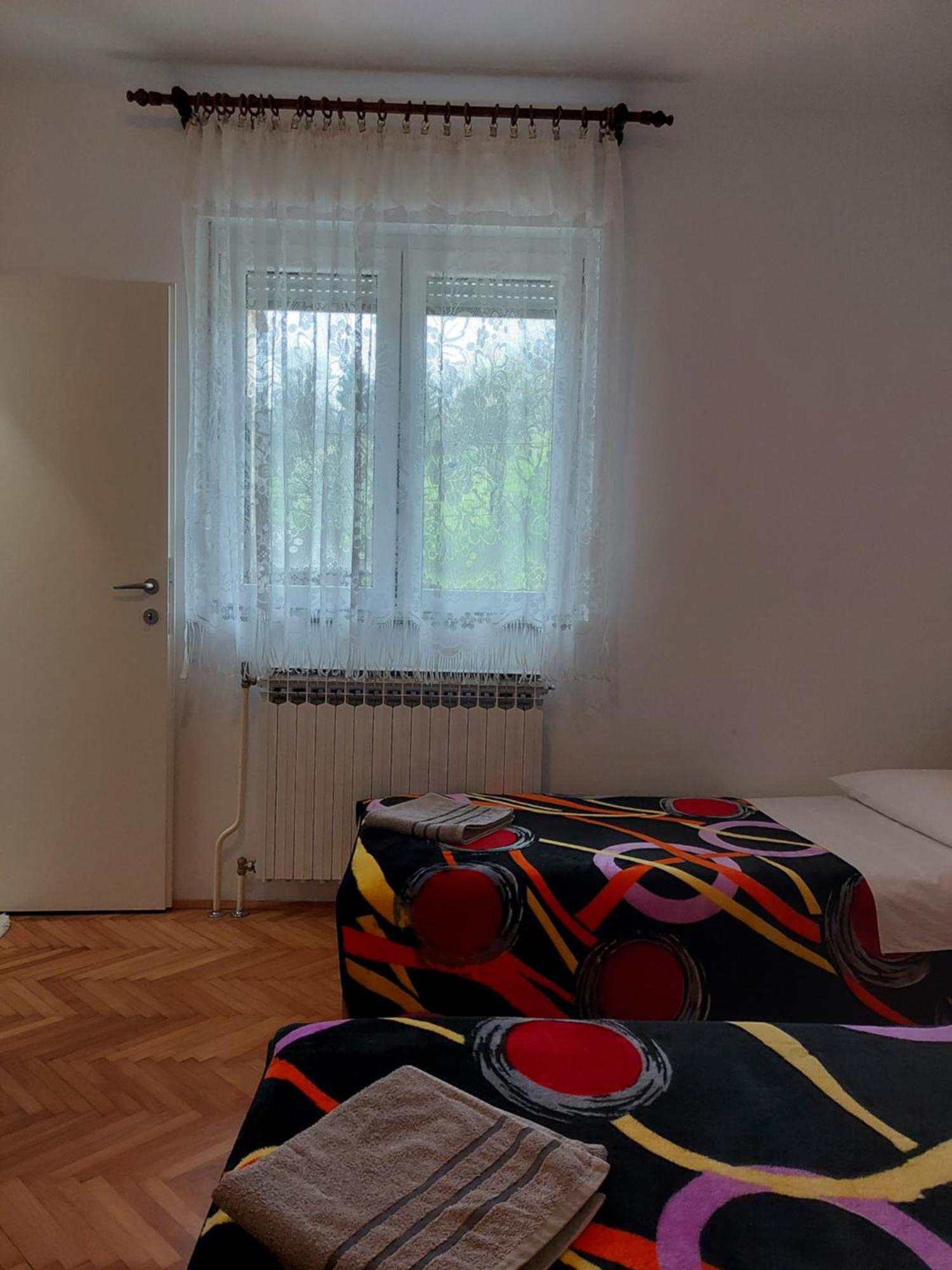 Elena Rooms Pasjak エクステリア 写真
