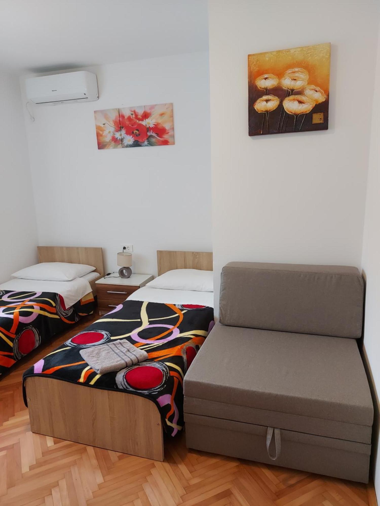 Elena Rooms Pasjak エクステリア 写真
